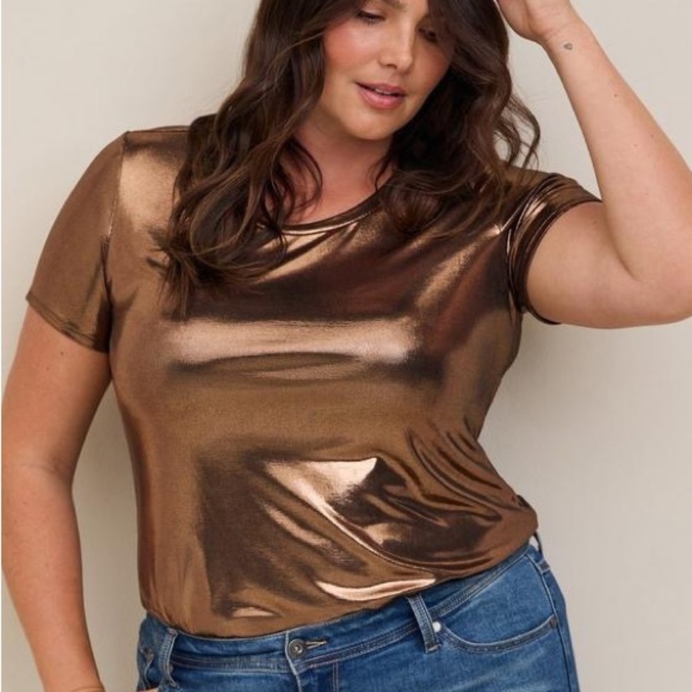 💙Torrid Liquid Bronze Metallic Crewneck T-Shirt